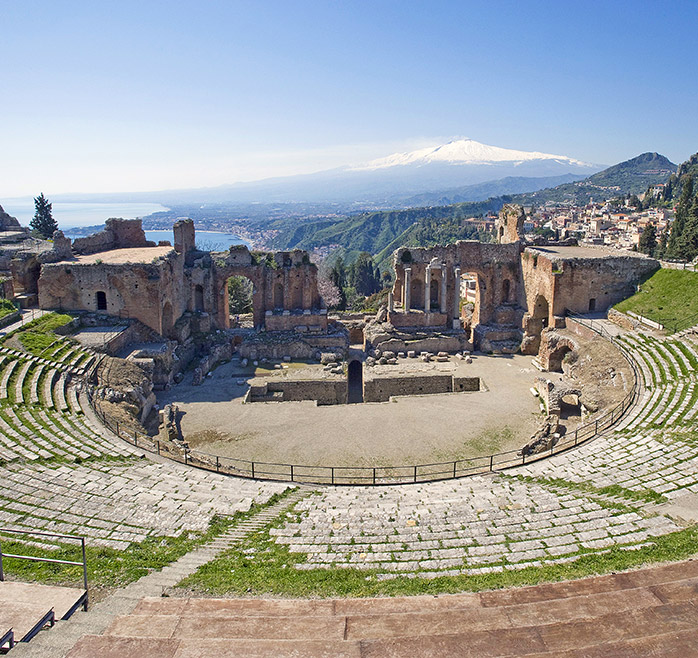 Teatro di Taormina oggi (Archeolibri)